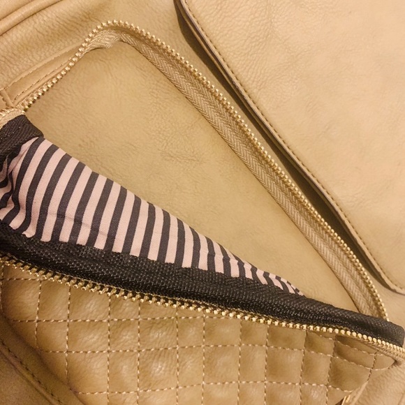 ✨Brown Backpack✨ - Picture 5 of 6